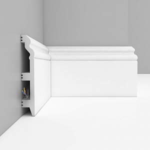 Плинтус Decomaster D233 (120*23*2000 мм)